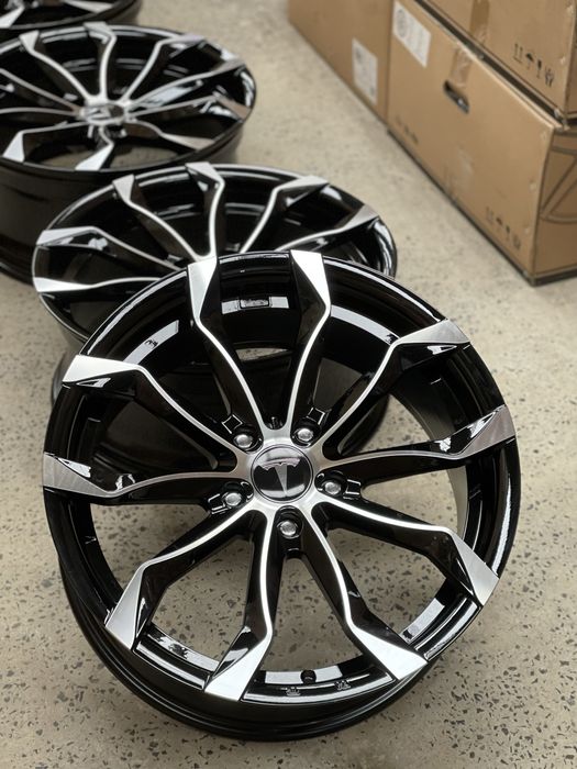 Диски Нові TESLA Model S R19/5/120 в Наявності .
