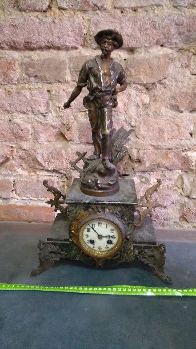 Stylowy zegar francuski