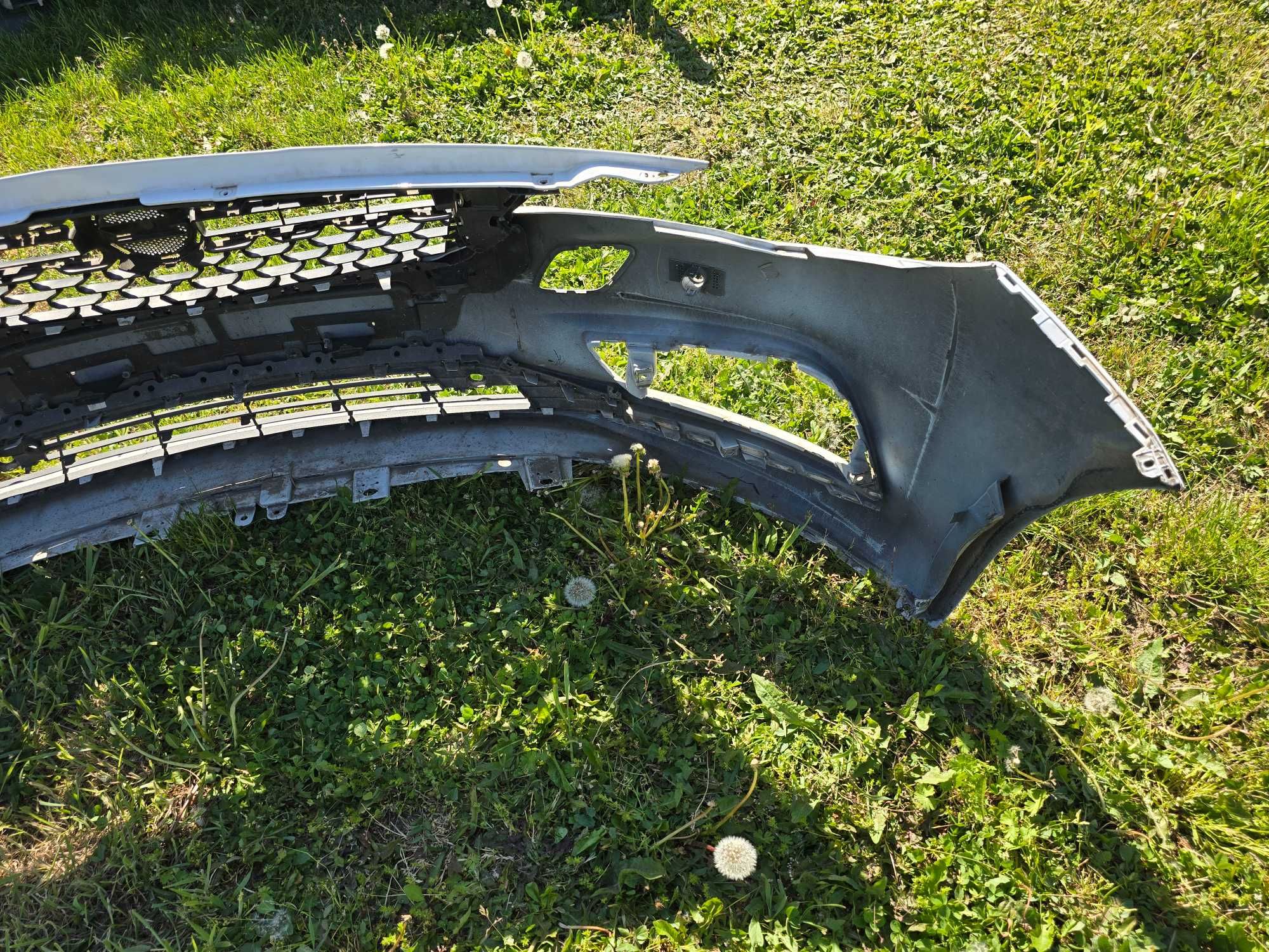 zderzak przód Opel Astra K