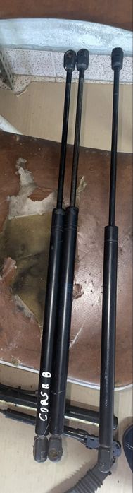 Amortecedores da Mala Opel Corsa B