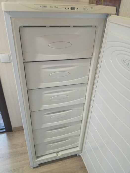 Продам морозильну камеру НОРД