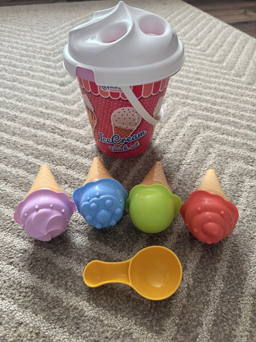 Zestaw do lodów/piaskownica/dom