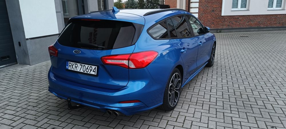 Sprzedam ślicznego Forda Focusa ST Line Business 1.5 diesel jak nowy