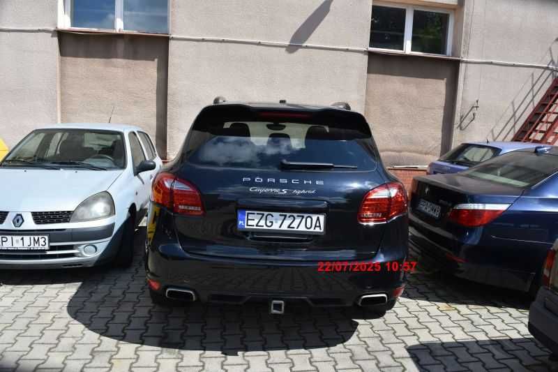 Porsche Cayenne S Hybrid