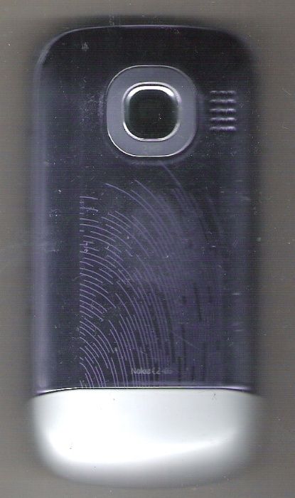 Продам недорого мобильный телефон: NOKIA С2-06 (2 СИМ карты)