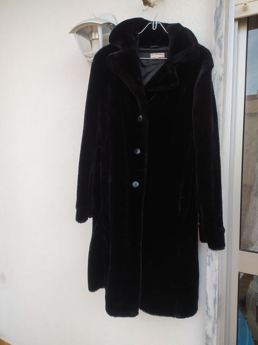 Sobretudo Preto (Teddy)