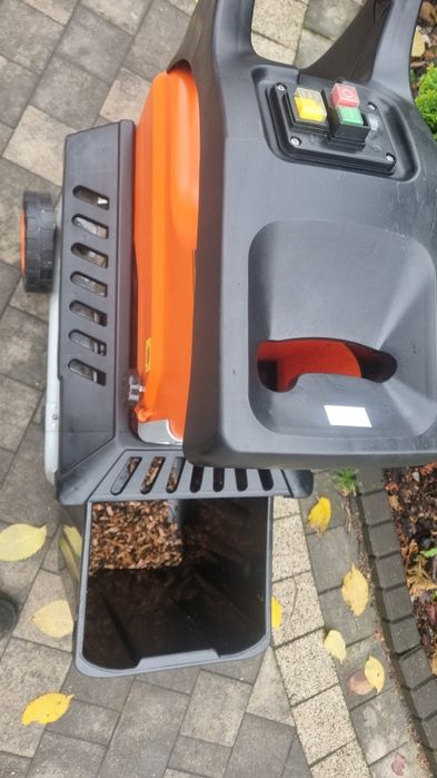 Rozdrabniacz do gałęzi frezowy Atika z koszem 2800 Watt rębak