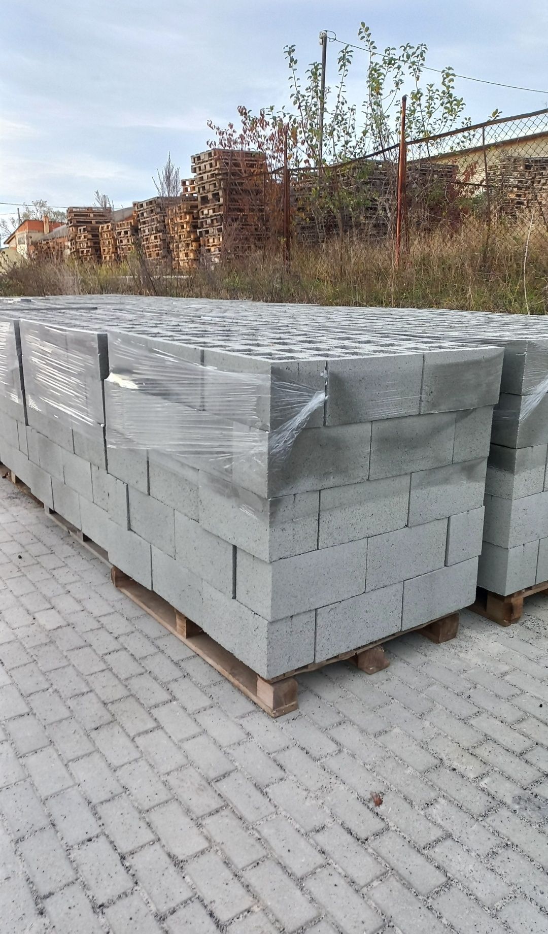 Шлакоблоки 19х39х19см. Блоки будівельні від виробника.  Доставка