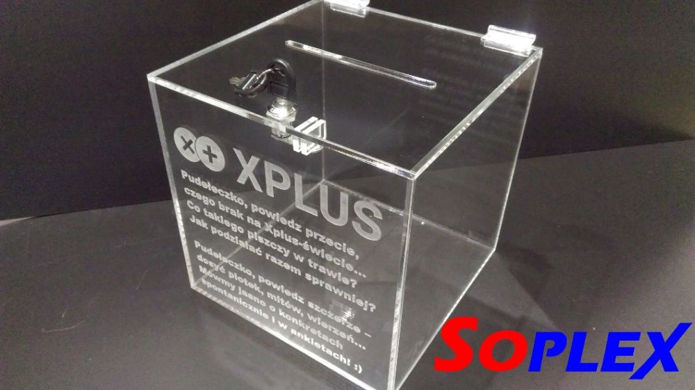 Skarbonka 15cm z PLEXI na prezent, urna, kubik, możliwy grawer PLEXA