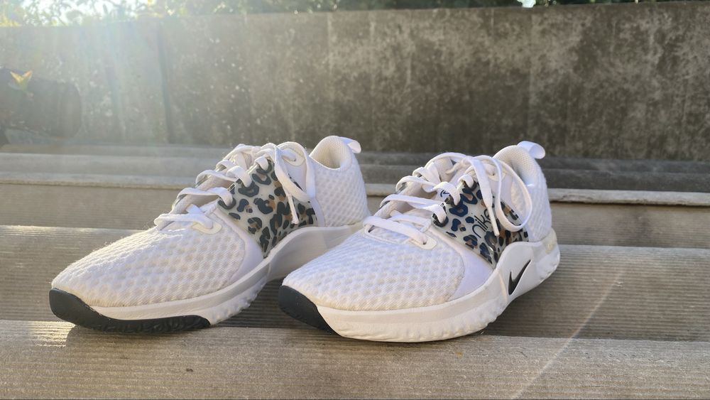 • Оригинальные Кроссовки Nike Renew In-Season TR 10 Premium | EUR 38.5