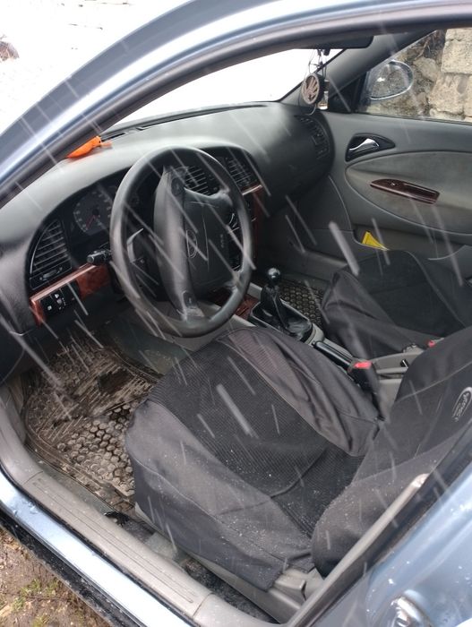Продам нубіру 2003 року 2.0 бенз