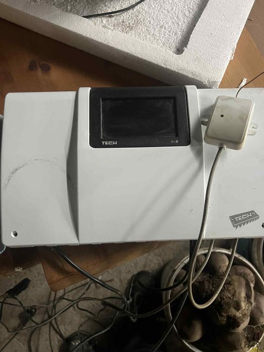 Sterownik , regulator tech i2