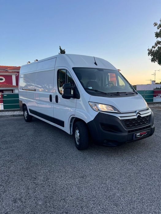 Citroen Jumper 3 lugates  2.2  L3H2 140cv  2022  mes4 3lugares 78 kms