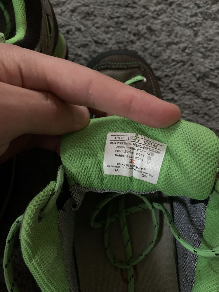 Трекові кросівки Garmont gore-tex