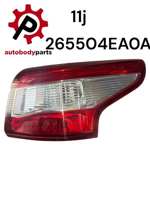 Farolim direito nissan Qashqai 11j