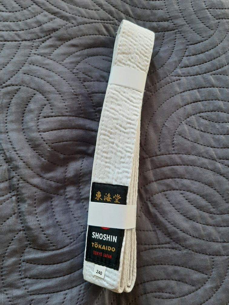 6. Biały pas Tokaido Shoshin 240 cm, pas do karate