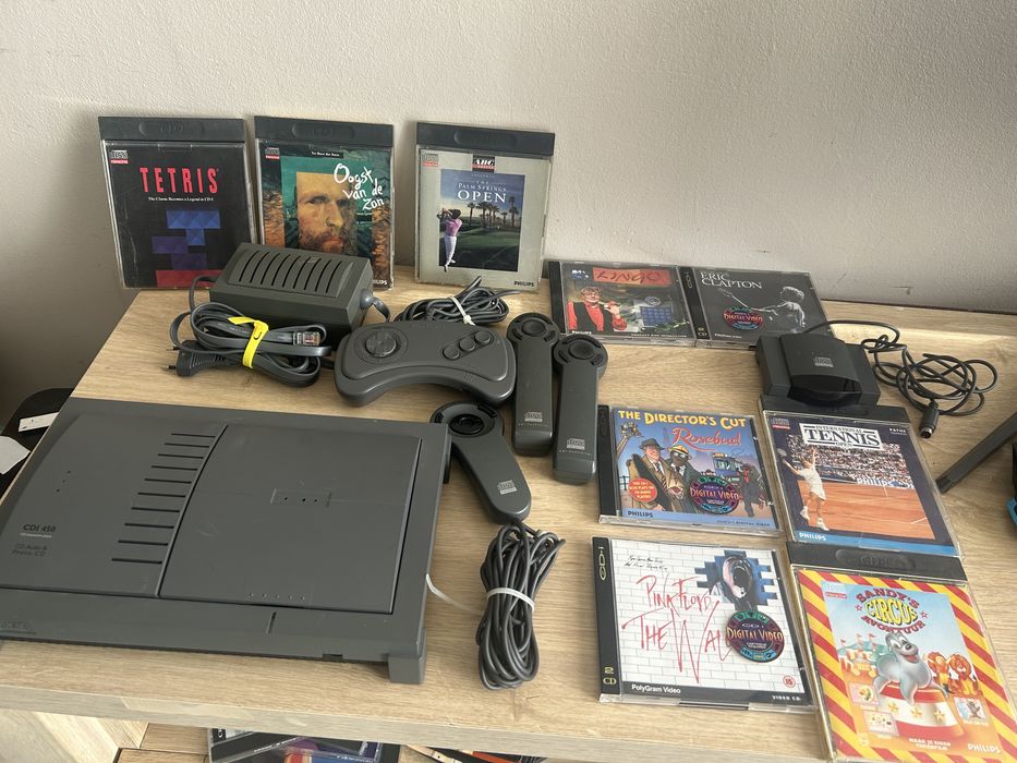 Konsola Philips CDI 450 ,duzy zestaw !