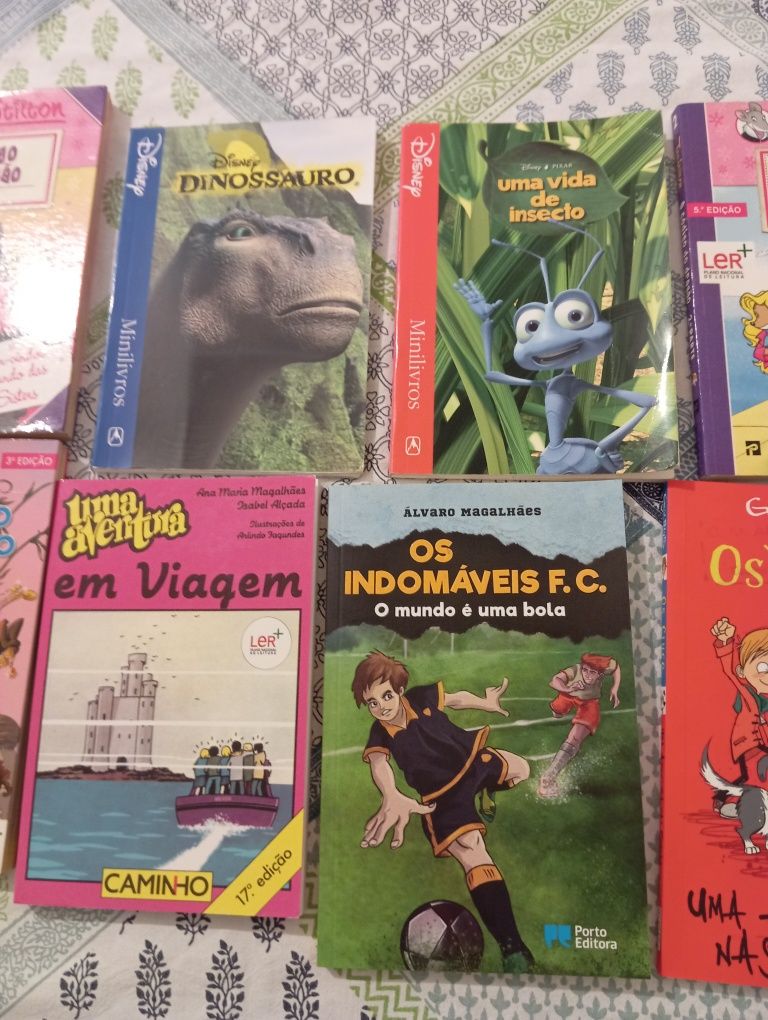 Livros juvenis- como novos