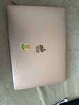 MacBook Air 13 apple złoty