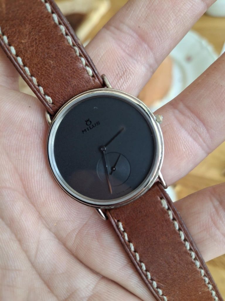 Zegarek Milus Swiss