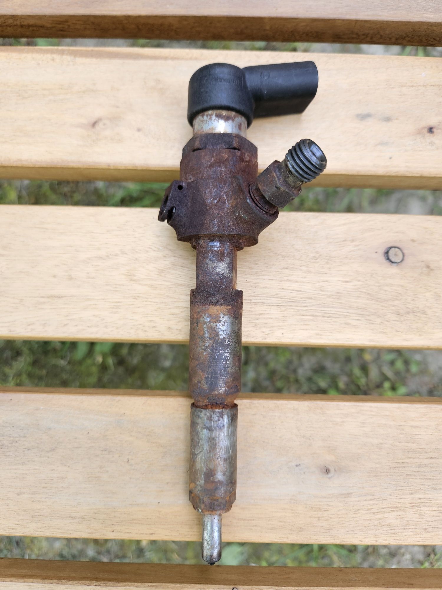 Siemens 4M5Q-9F593-AD wtryskiwacz FORD 1.8 TDCI