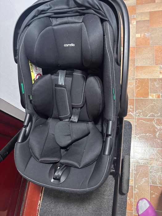 Крісло-люлька,в чорному кольорі,  нове в гарному стані.