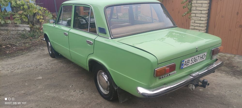 Автомобіль Жигуль