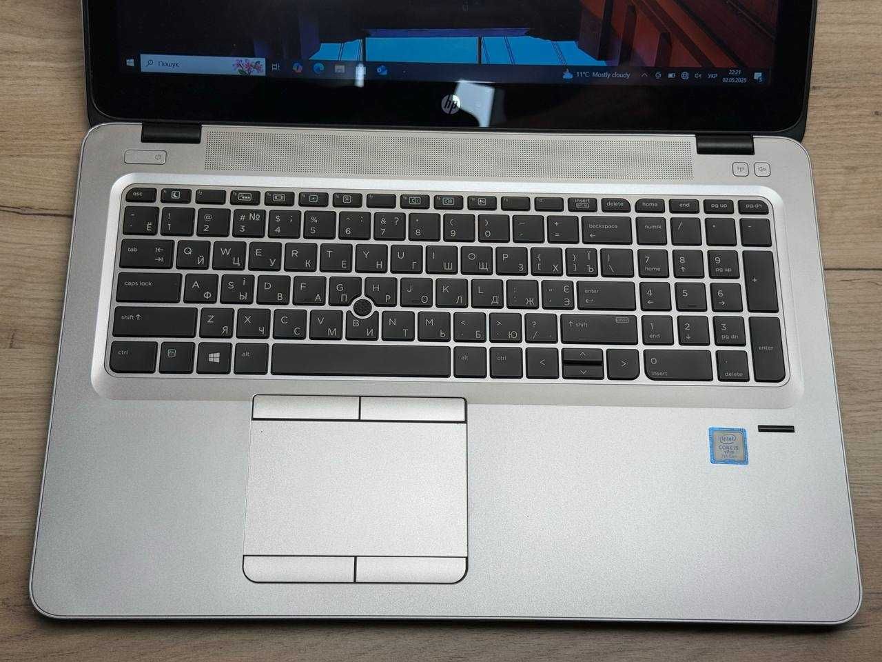 HP EliteBook 850 G4 15.6FHD/i5-7300u/АКБ 3 часа/8 ddr4/ssd256