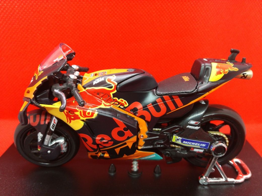 Miniatura 1:18  Ktm Miguel Oliveira da Maisto