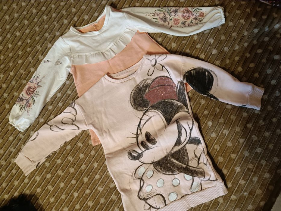 Пакет речей на дівчинку