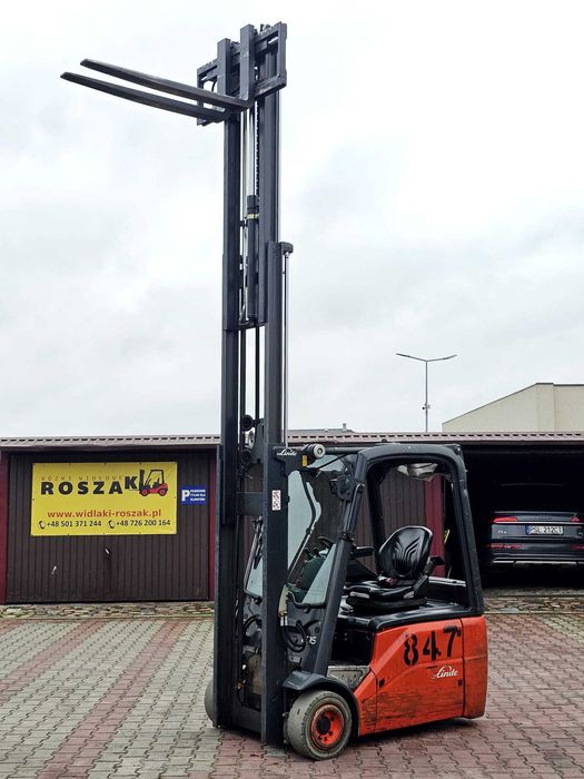 Wózek widłowy Linde E16-01 Triplex 2012r. Elektryczny