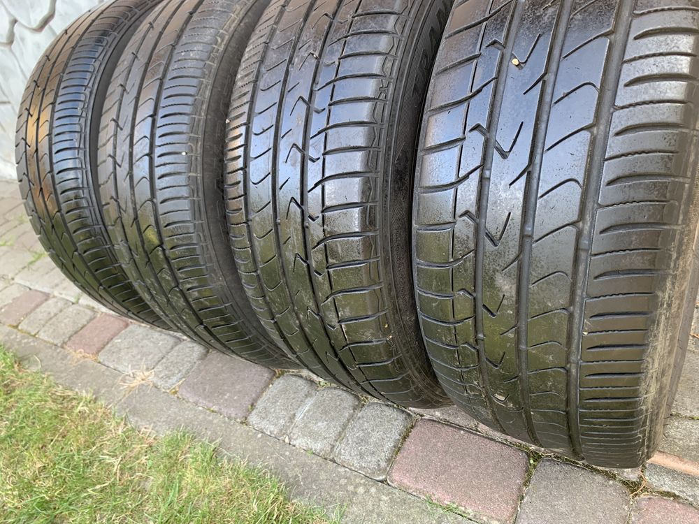 Резина TOYO 205/55 R16 6-7мм Колеса,Гума,Скати,Шини