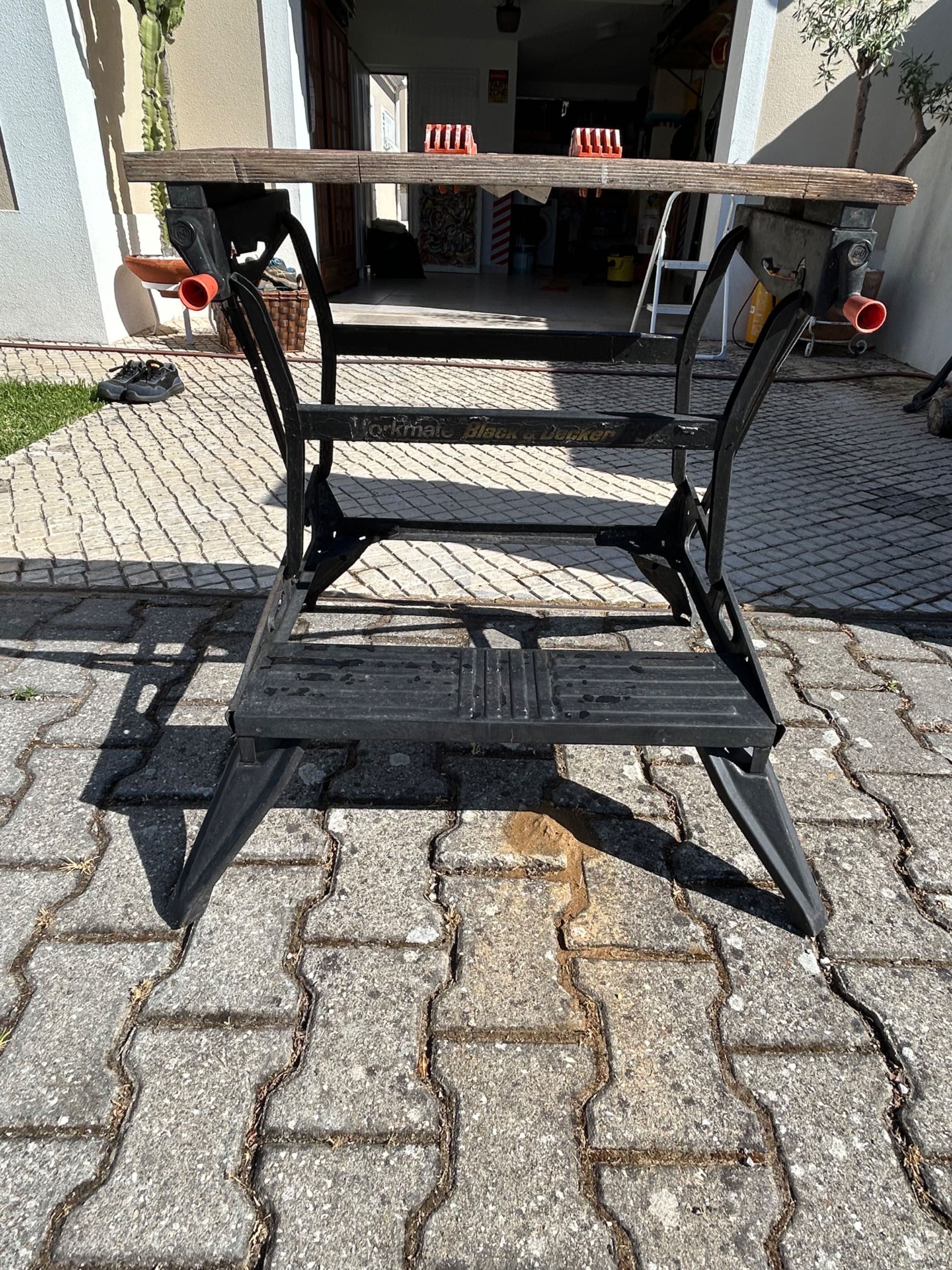 Bancada de trabalho articulada