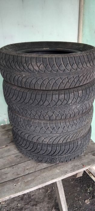 Продам комплект зимової резини 185/65R15 Fulda Cristal. 2021 року