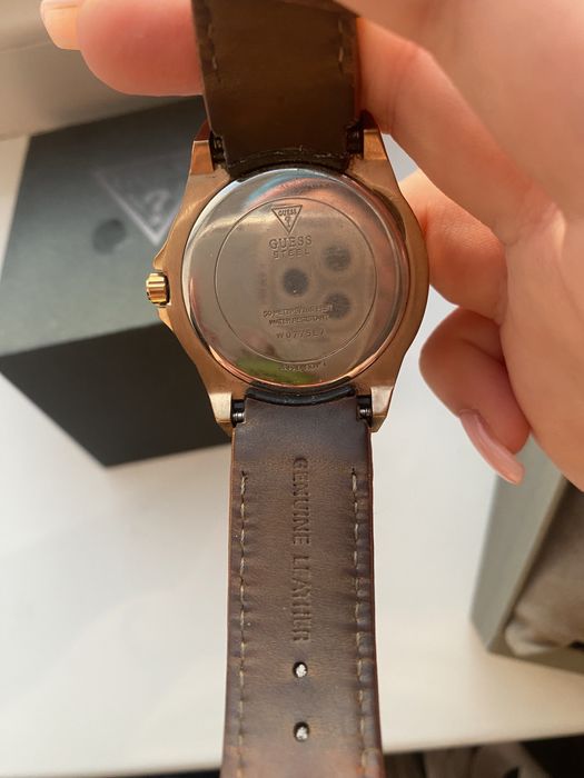 Женские Часы Guess