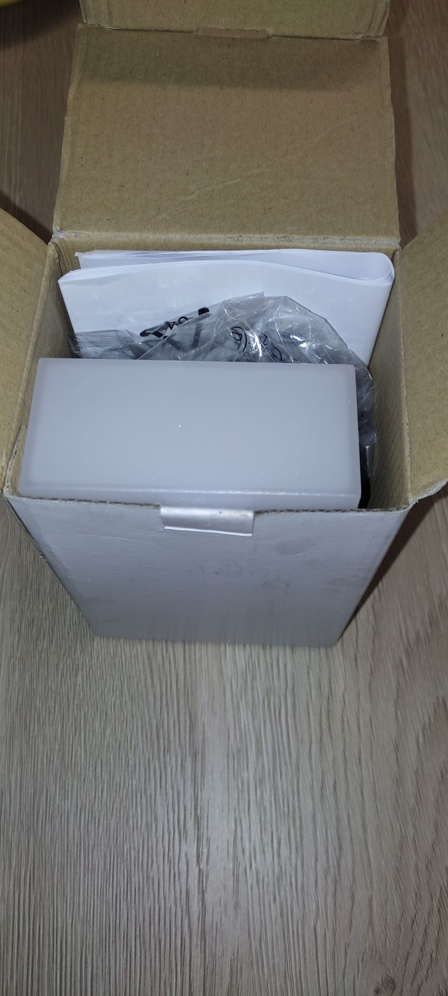 Lampa zewnętrzna LINDBY LED