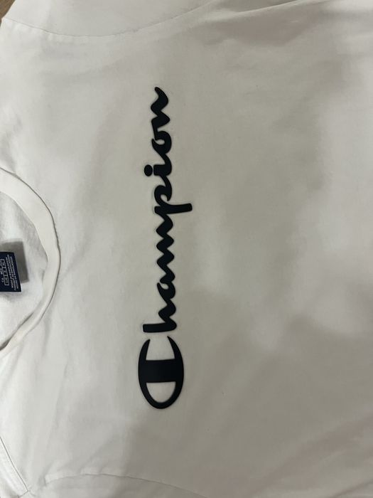 Футболка Cmapion розміру L .