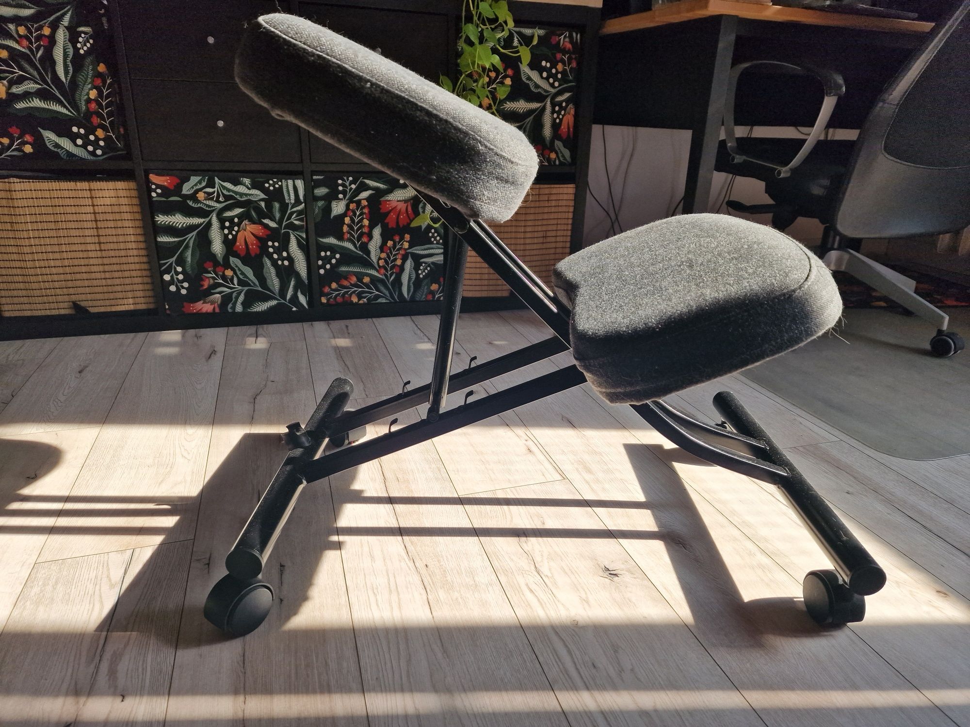 Krzesło klęcznik / klękosiad IKEA EIFRED