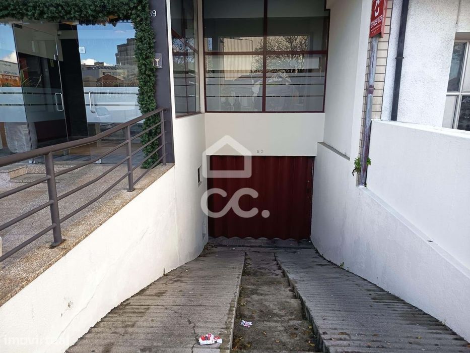 Lugar de Garagem São Mamede Infesta