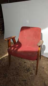 Fotel Chierowski 366 do renowacji Vintage