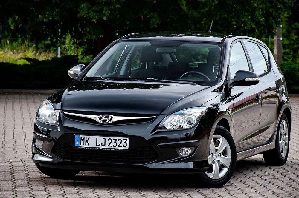 Hyundai I30 1.4 109KM * Klimatyzacja Podgrzewane fotele Multifunkcja Serwis PIĘKNY