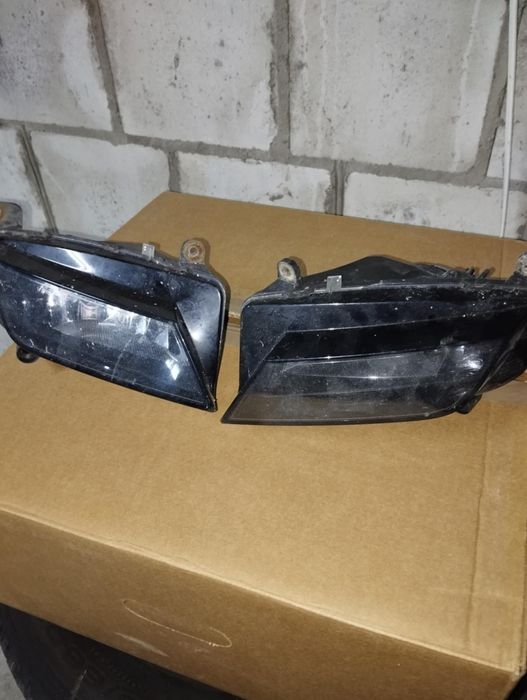 Komplet halogenów Audi A4 b8 Lift