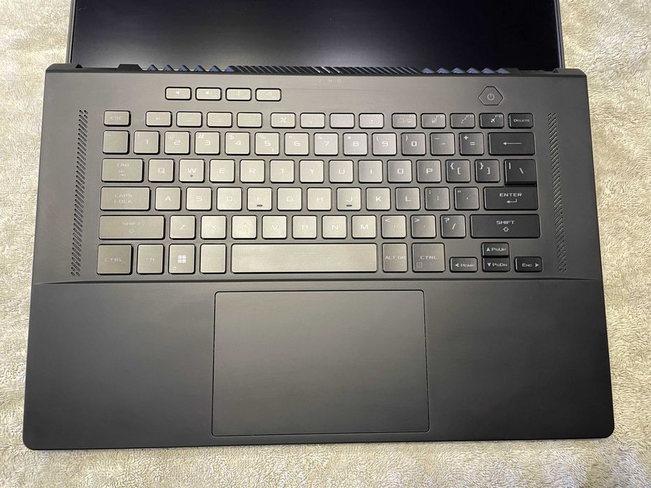 ASUS ROG Zephyrus M16 GU603ZM