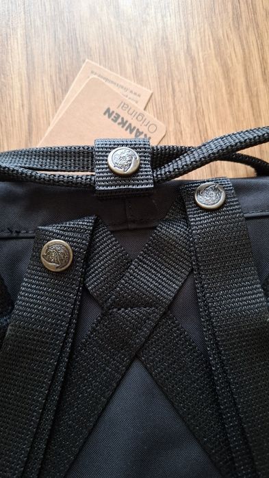 Czarny plecak Fjallraven.