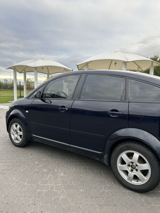 Продам авто ауді а2