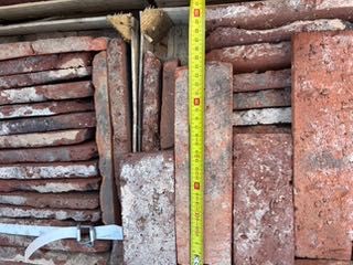 Płytki loft, cięte z lica starej cegły rozbiórkowej, Proste krawędzie.