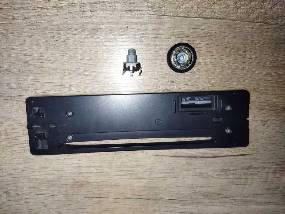 Панель SONY CDX-GT450U,CDX-GT620U,Clarion CZ500,Alpine CDE-120R.