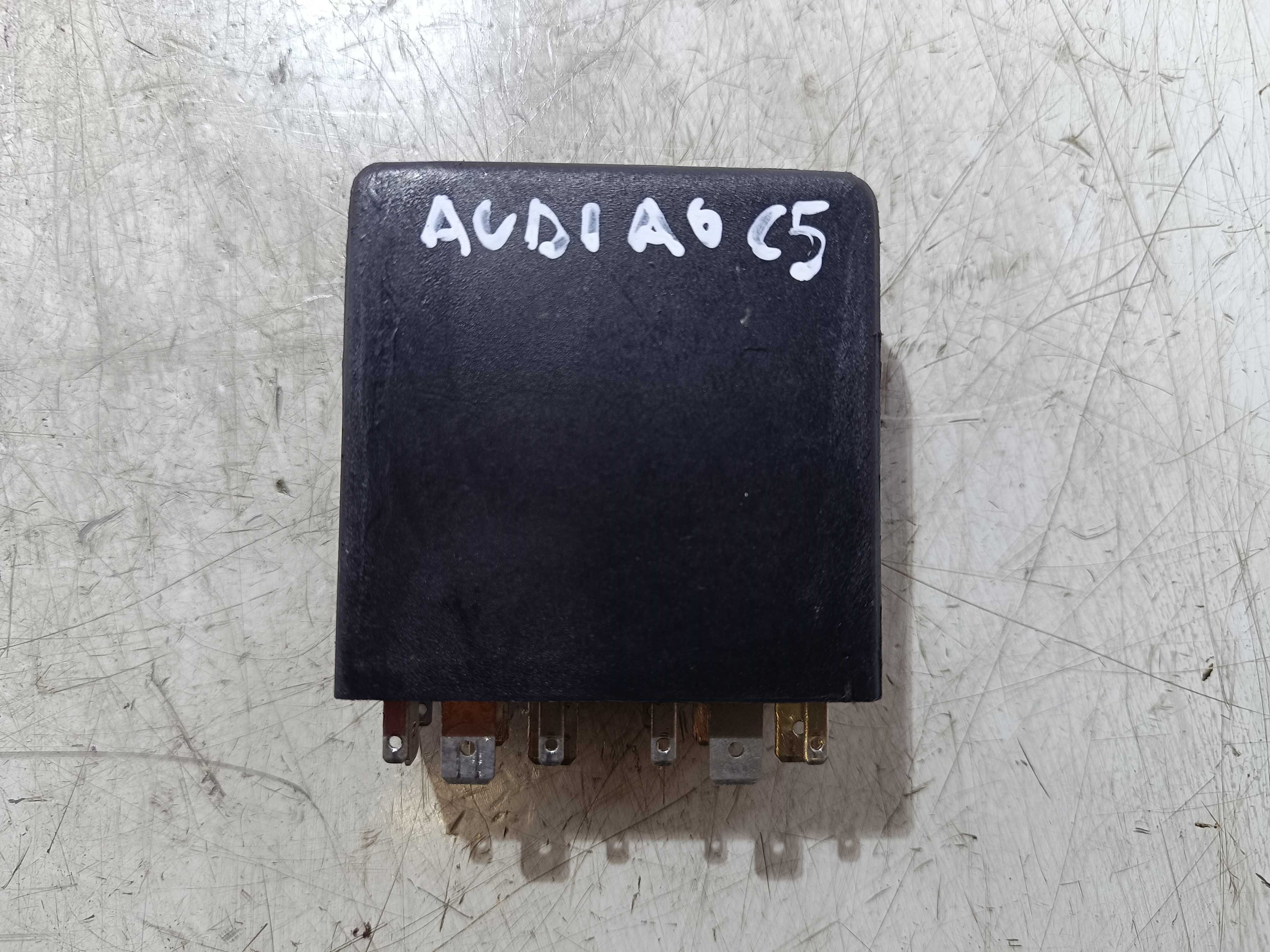 Przekaźnik świateł 393 AUDI A6 C5