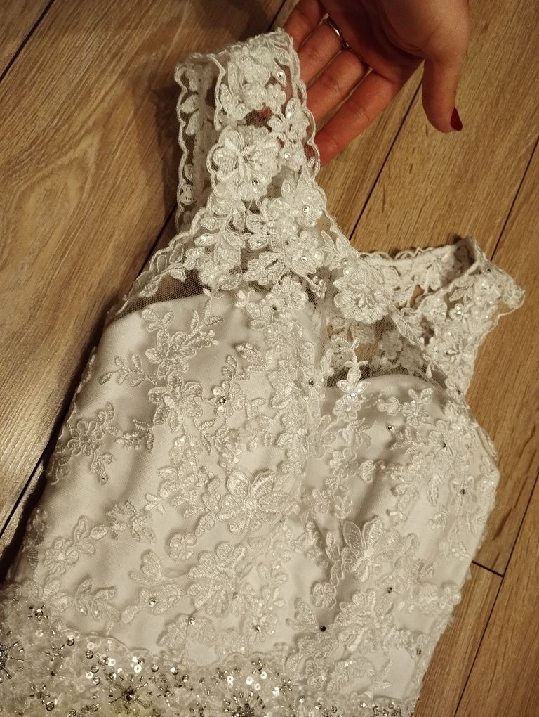 Suknia ślubna cudo koronka brokatowa rozkloszowana XS