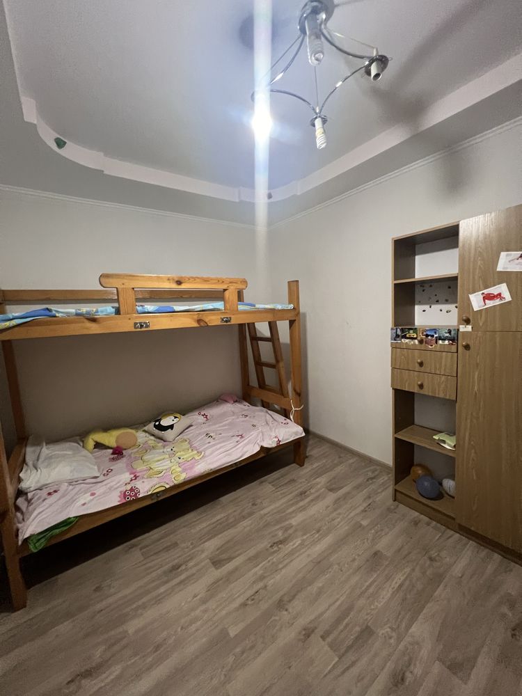 Продается   полдома на Зеленом Яру.